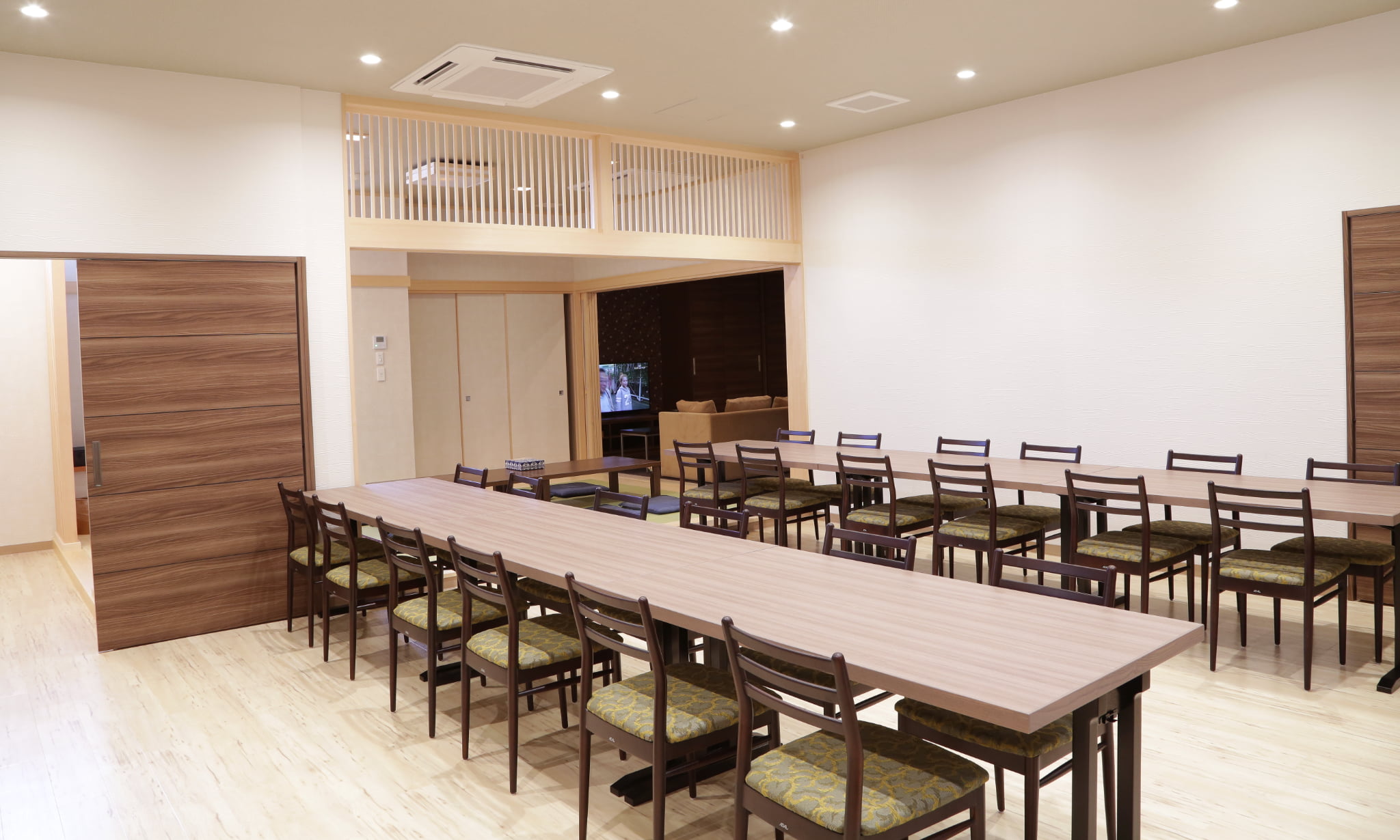 会食室